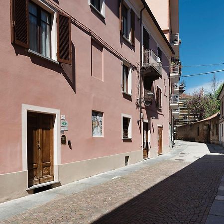L' Estate Di San Martino Room Rental - Free Park Asti Eksteriør billede