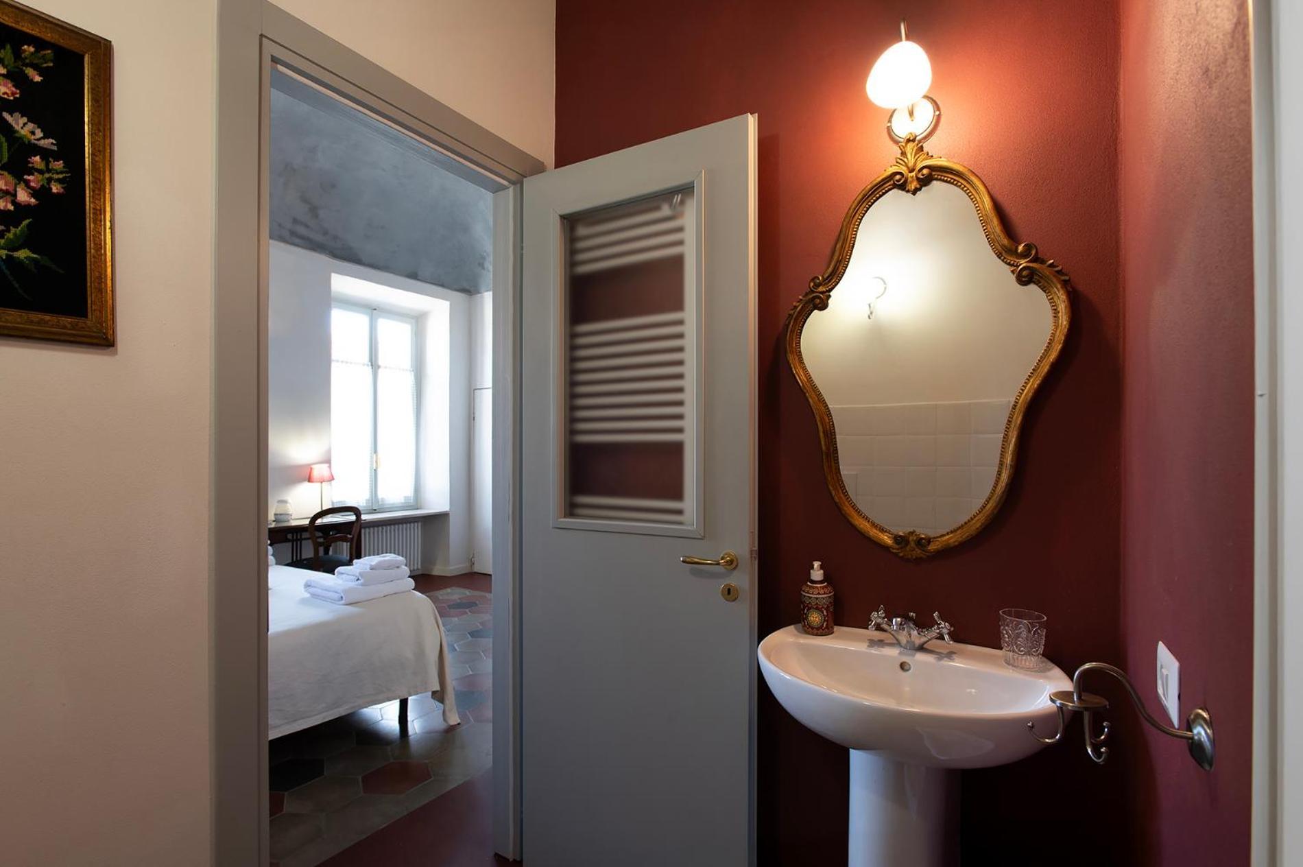 L' Estate Di San Martino Room Rental - Free Park Asti Eksteriør billede