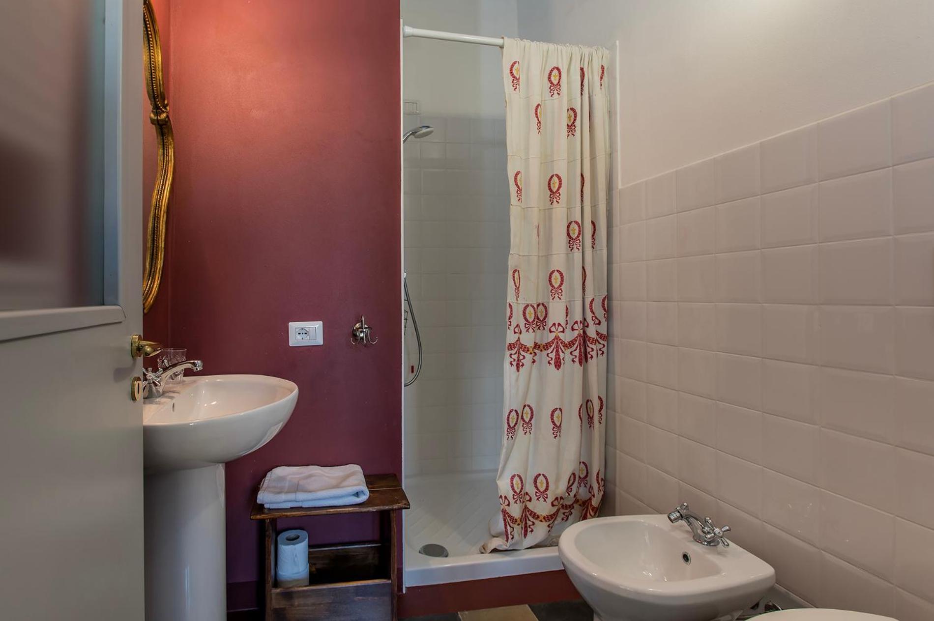 L' Estate Di San Martino Room Rental - Free Park Asti Eksteriør billede